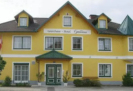 Neues Gastehaus Und Hotel-pension Zum Gmoana Sankt Valentin